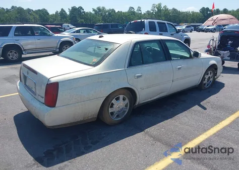 2004 Cadillac Deville z USA, uszkodzony, nr VIN 1G6KD54Y34U218333
